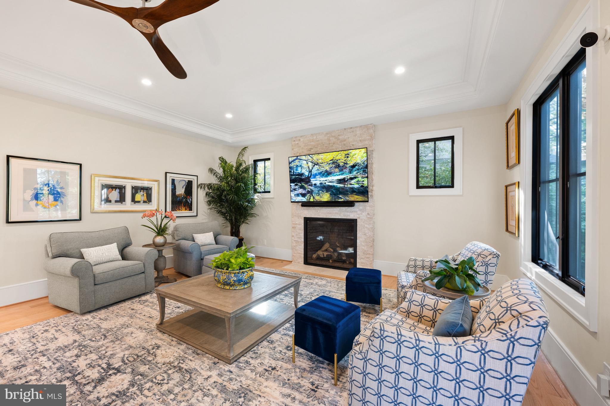 MINOR HILL - Residential