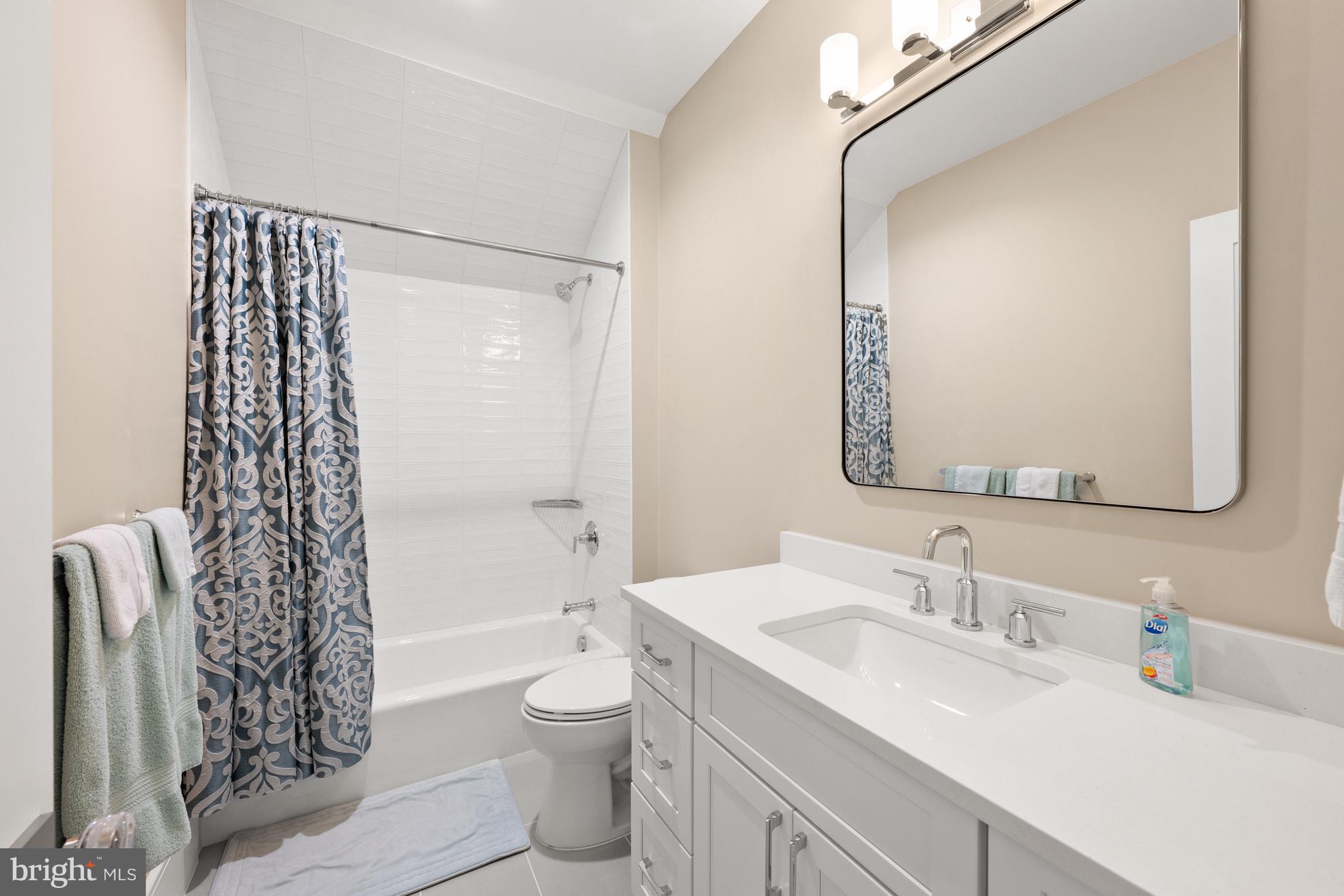 MINOR HILL - Residential