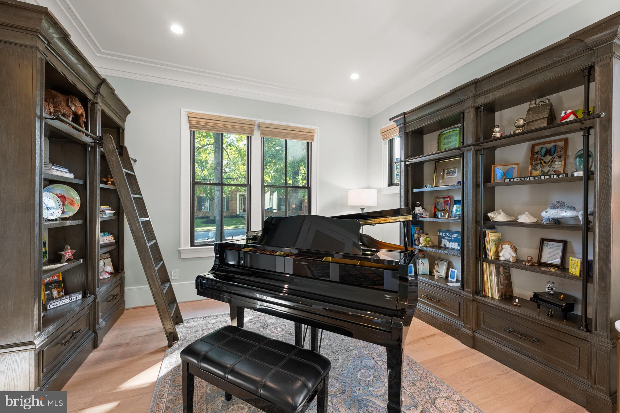 MINOR HILL - Residential