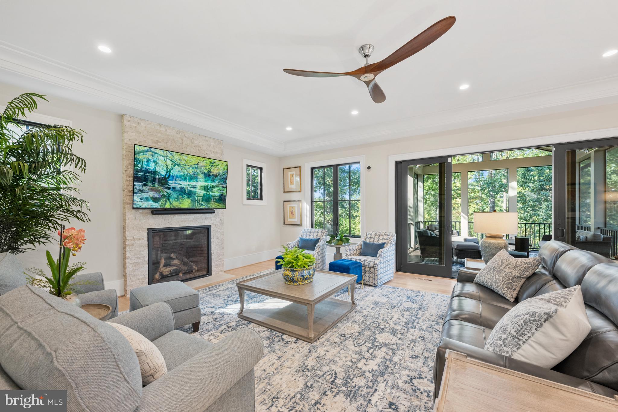 MINOR HILL - Residential