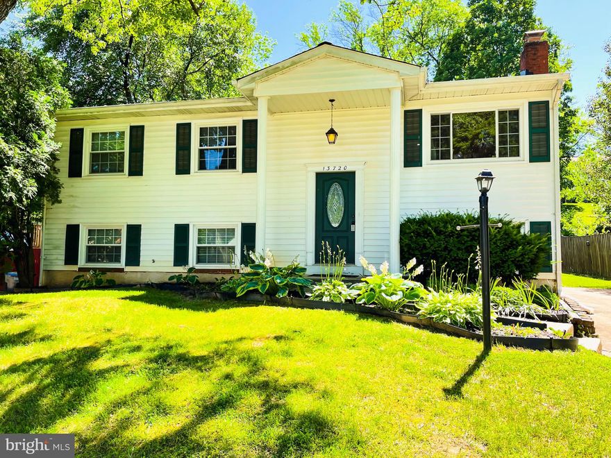 *** ALL OFFERS DUE BY MONDAY 8/2 BY 7 PM*** Welcome to 13720 Lynhurst Dr located in Woodbridge, VA; prime location with quick access to interstate 95 - a commuters dream! This property boasts 4 generous bedrooms inclusive of the owner’s suite on the main floor. Open concept living with the family area flowing into the dining area. Gleaming hardwood floors flowing throughout the main floor to include the living room, dining room area and hallway. Recent upgrades to all the bathrooms to include custom tile work. Each level also hosts its own separate entertaining/family space. Located in the heart of Woodbridge you can enjoy all the perks of community living without the hassle of a home owner association. Recently completed full roof replacement.