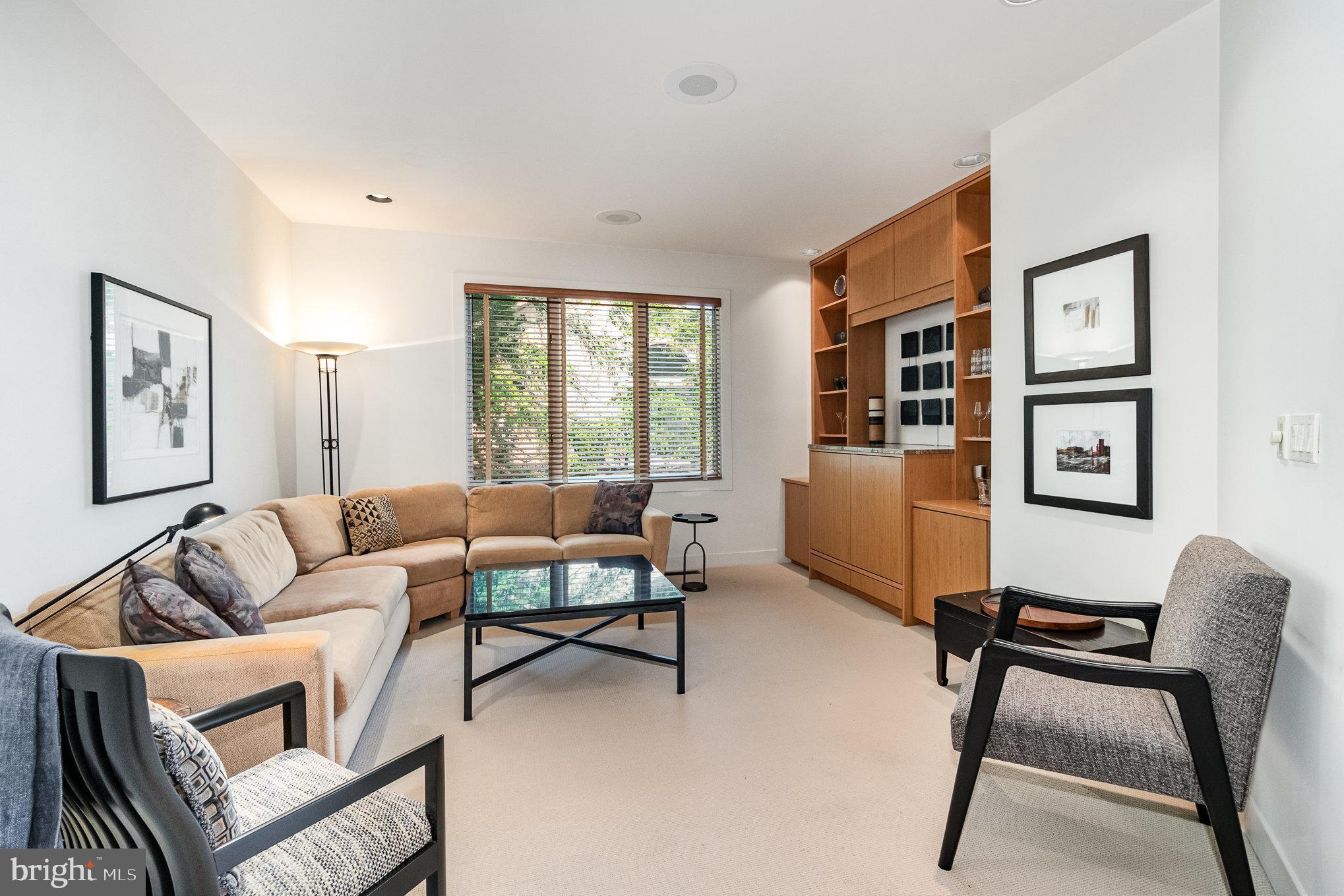 4051 GREYSTONE DRIVE