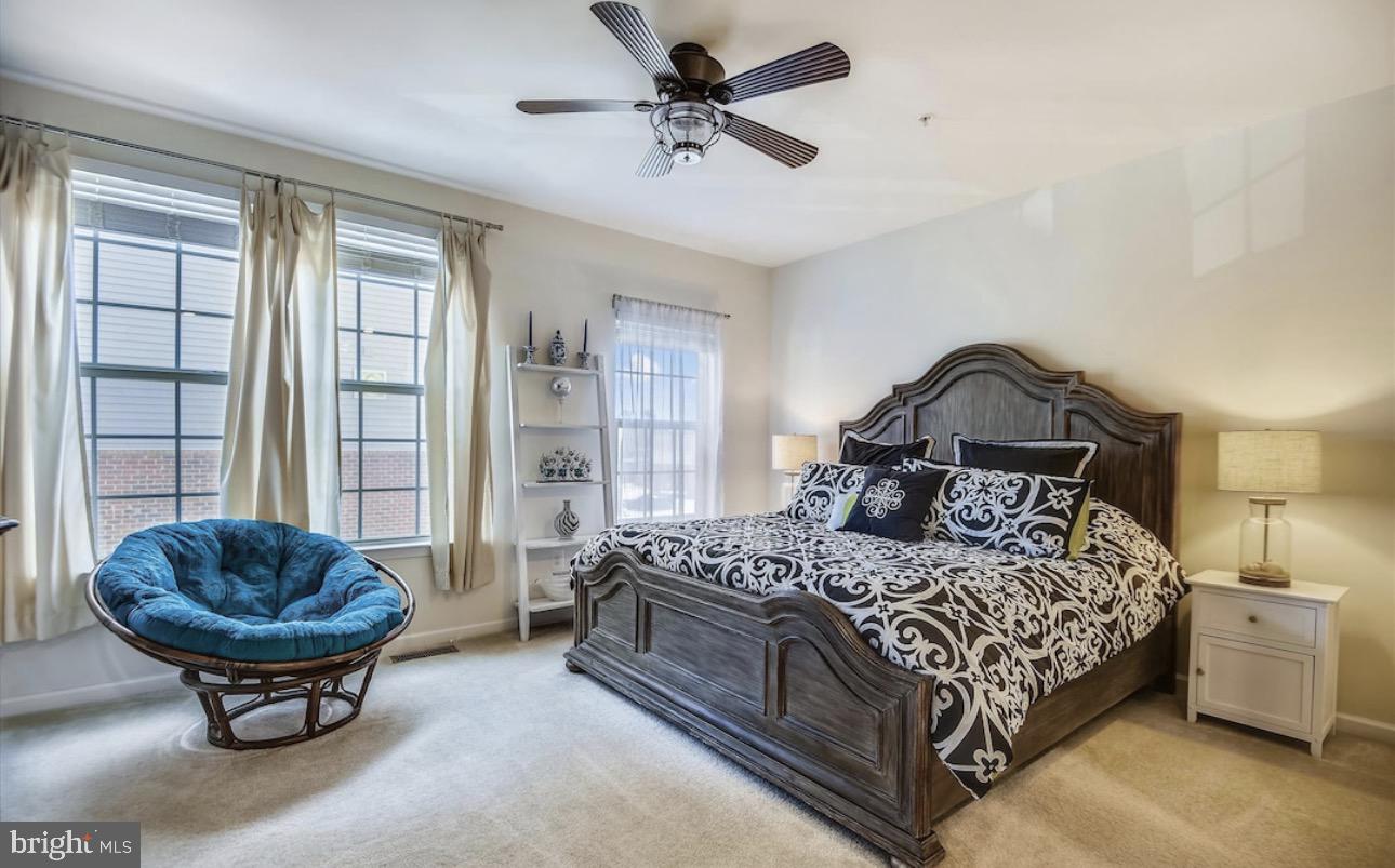 ORCHARD SQUARE - Residential