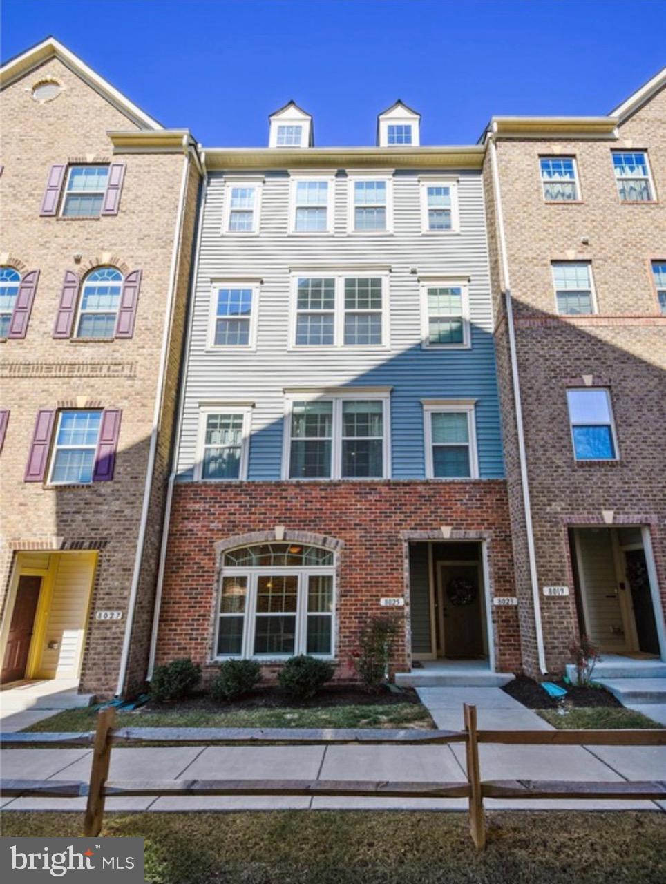 ORCHARD SQUARE - Residential