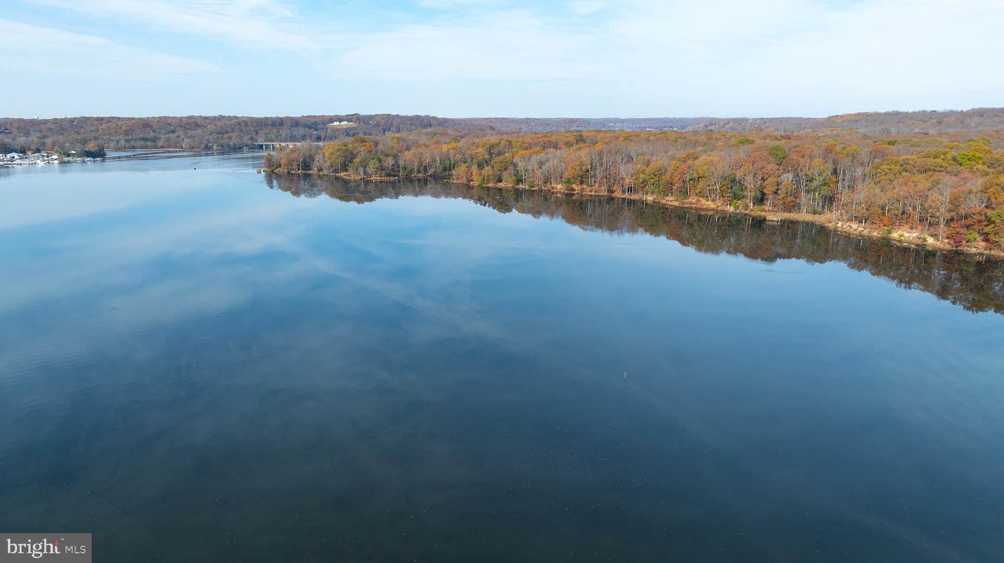 SHADY COVE ESTATES - Land