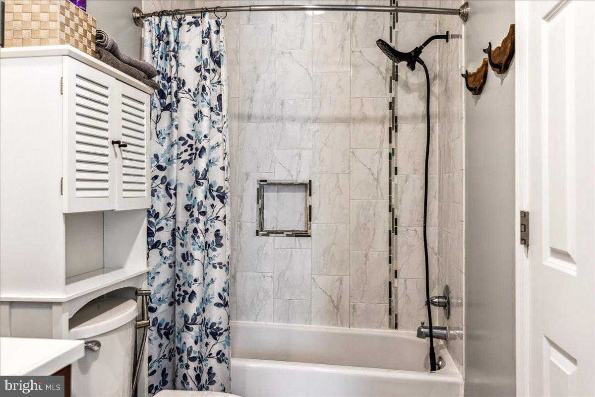 CEDAR HILL - Residential