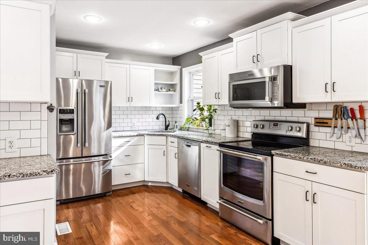 CEDAR HILL - Residential