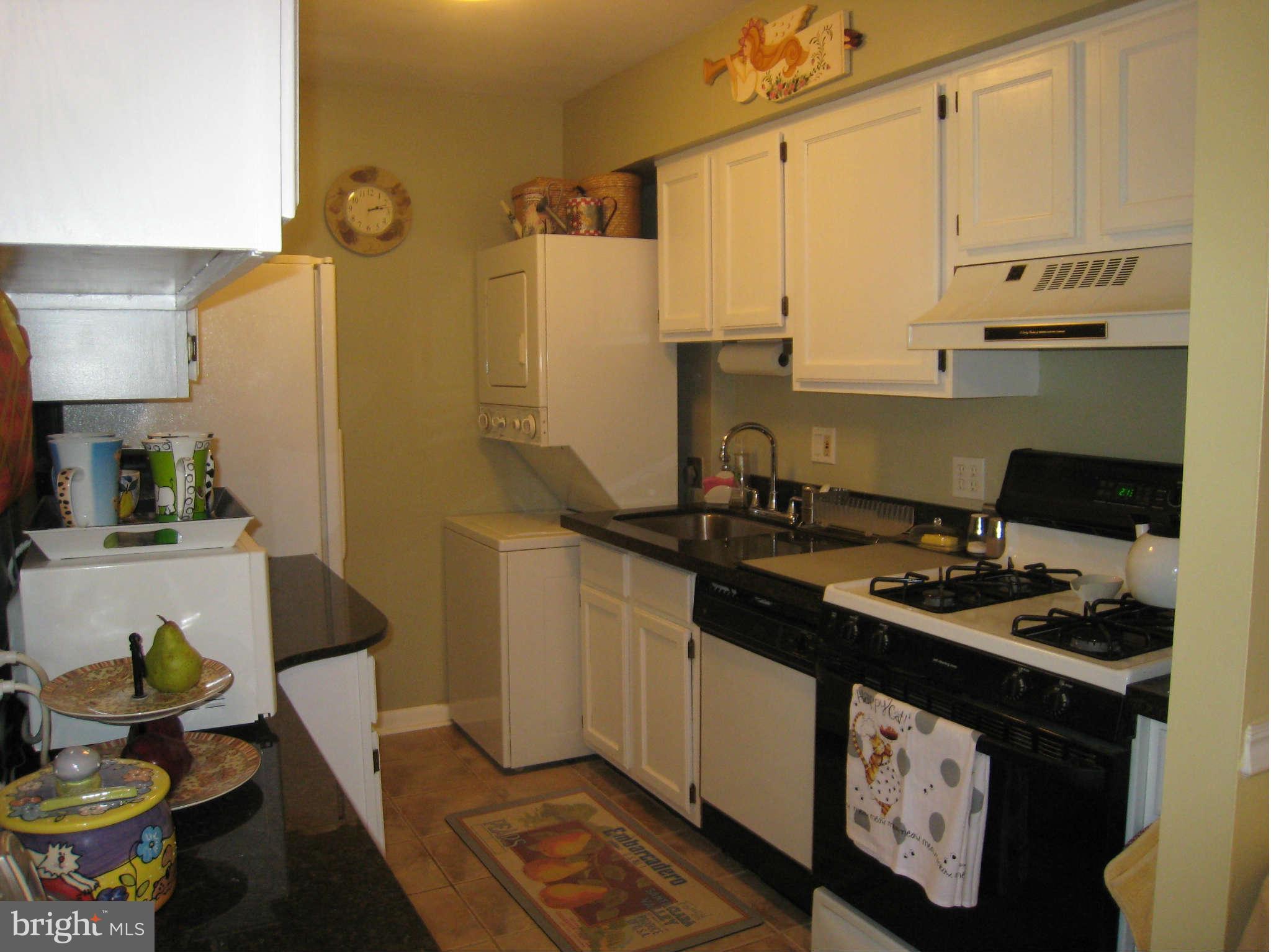 FALLS CHASE - Residential