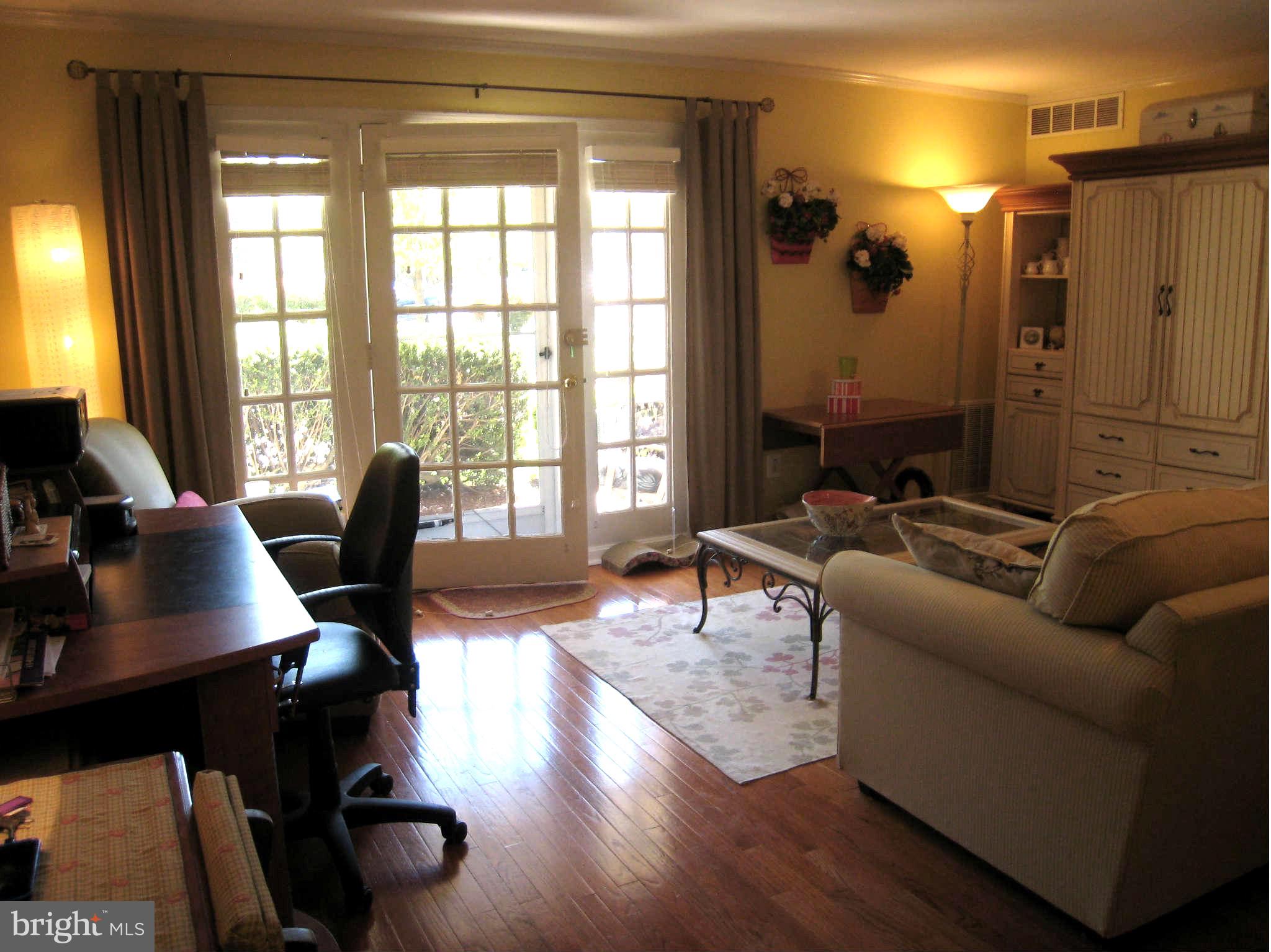 FALLS CHASE - Residential