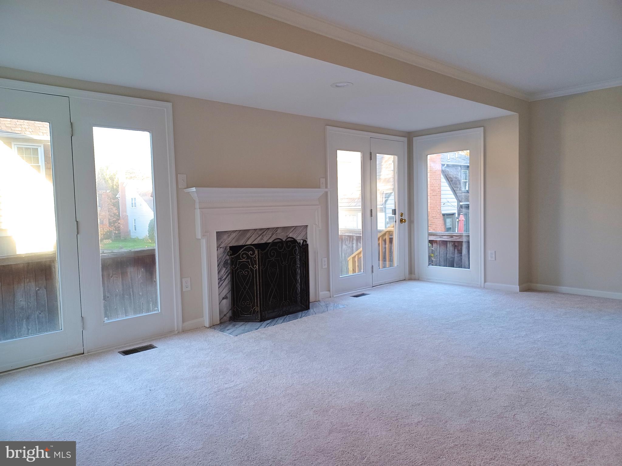 SAYBROOKE - Residential Lease