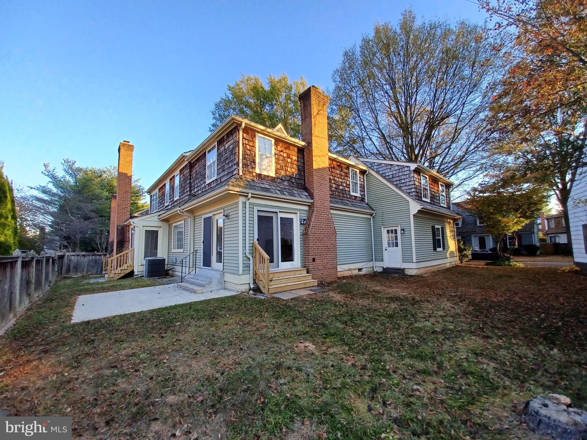 SAYBROOKE - Residential Lease