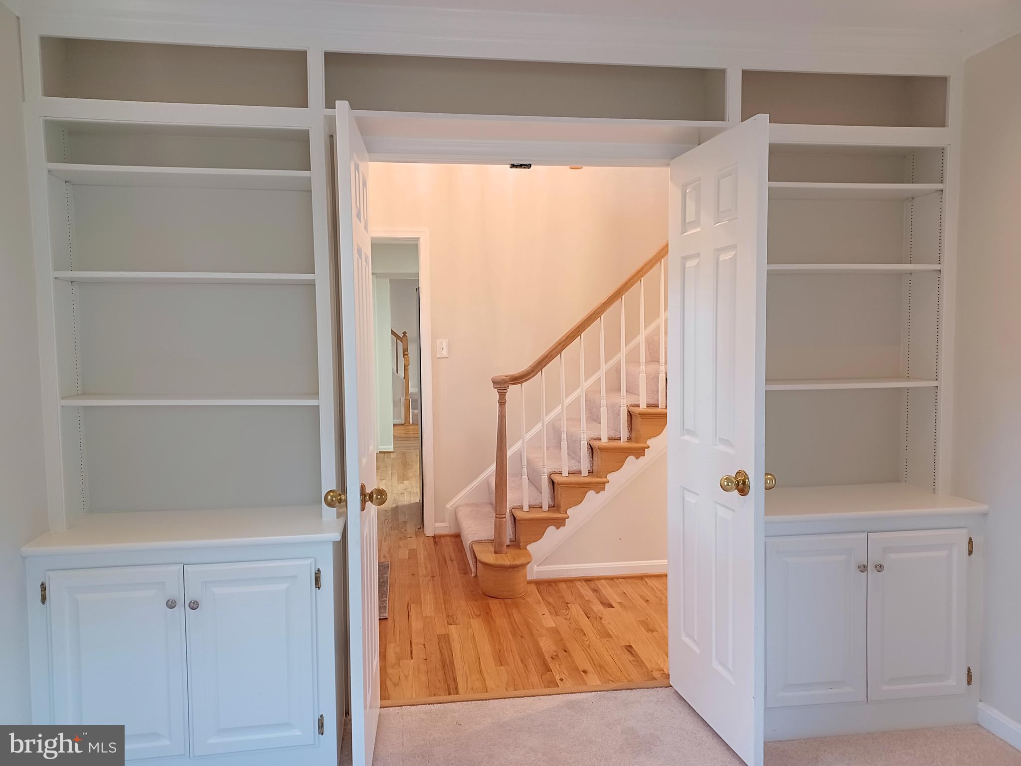 SAYBROOKE - Residential Lease