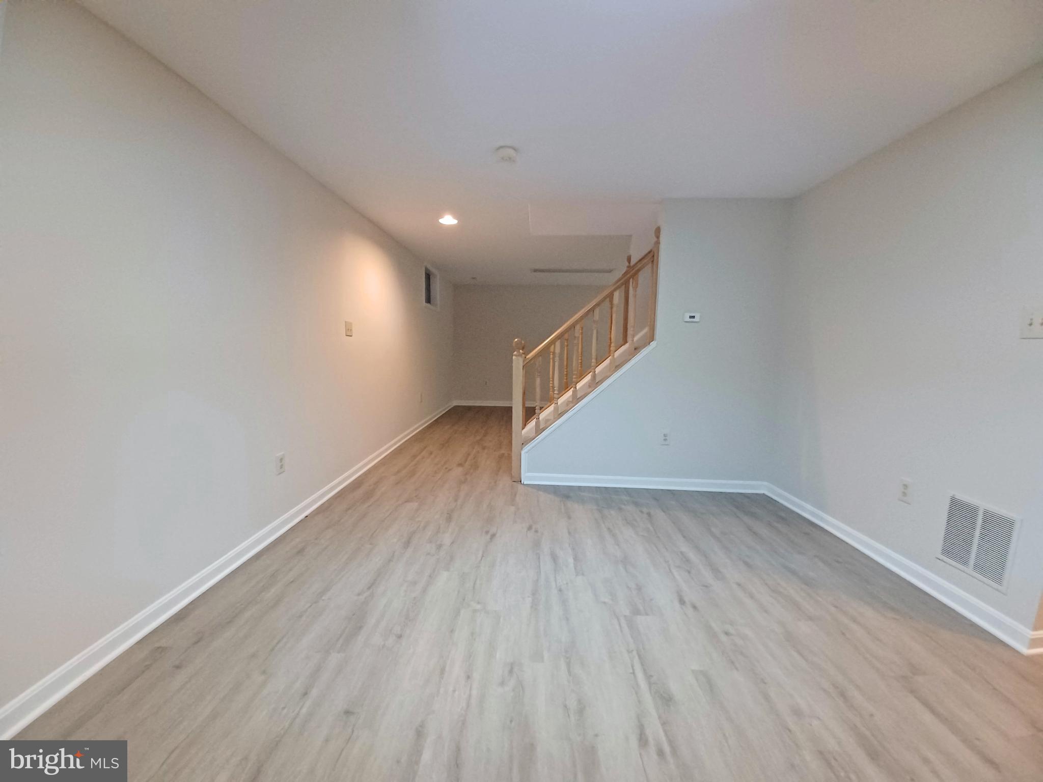 SAYBROOKE - Residential Lease