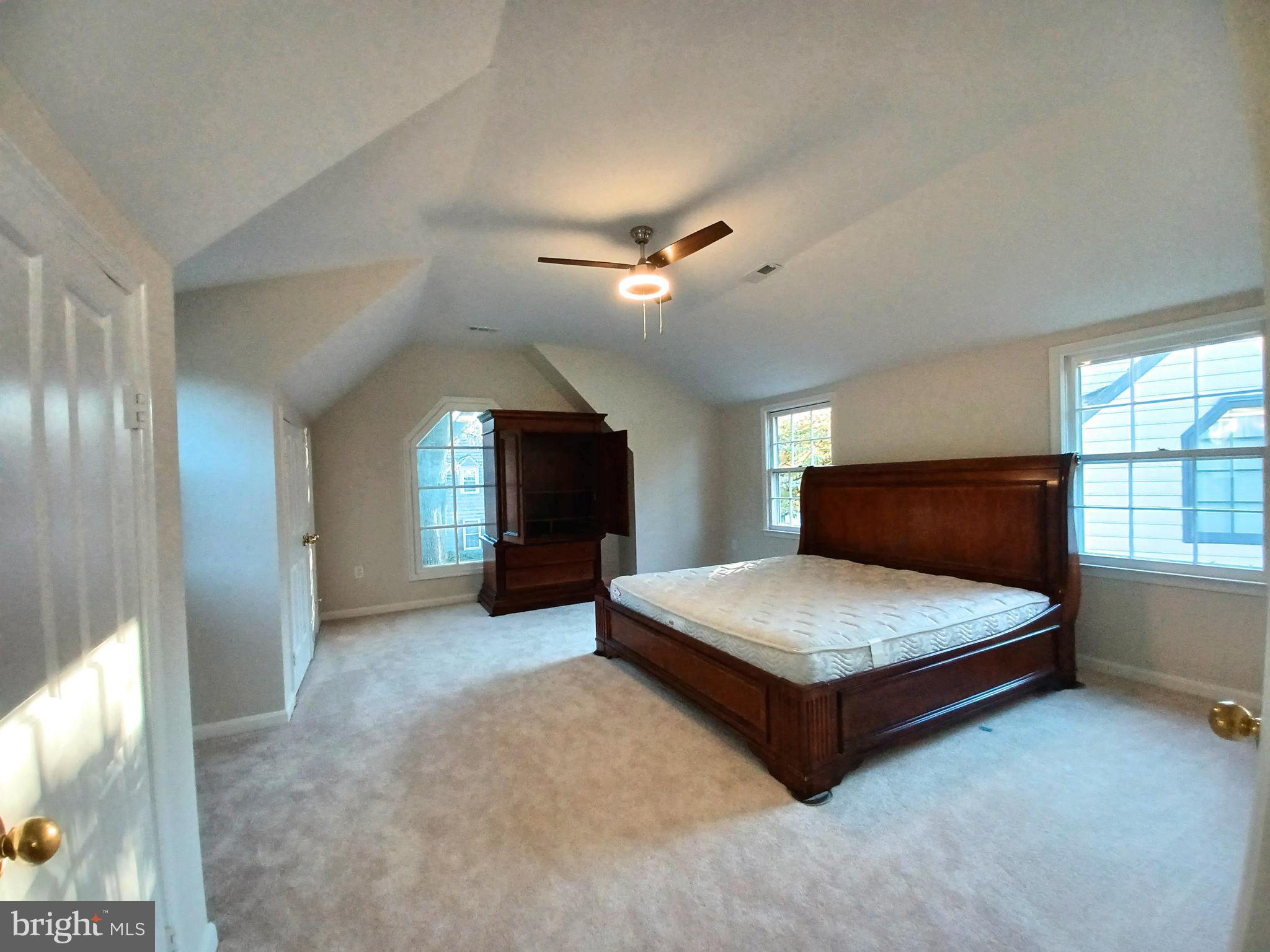 SAYBROOKE - Residential Lease