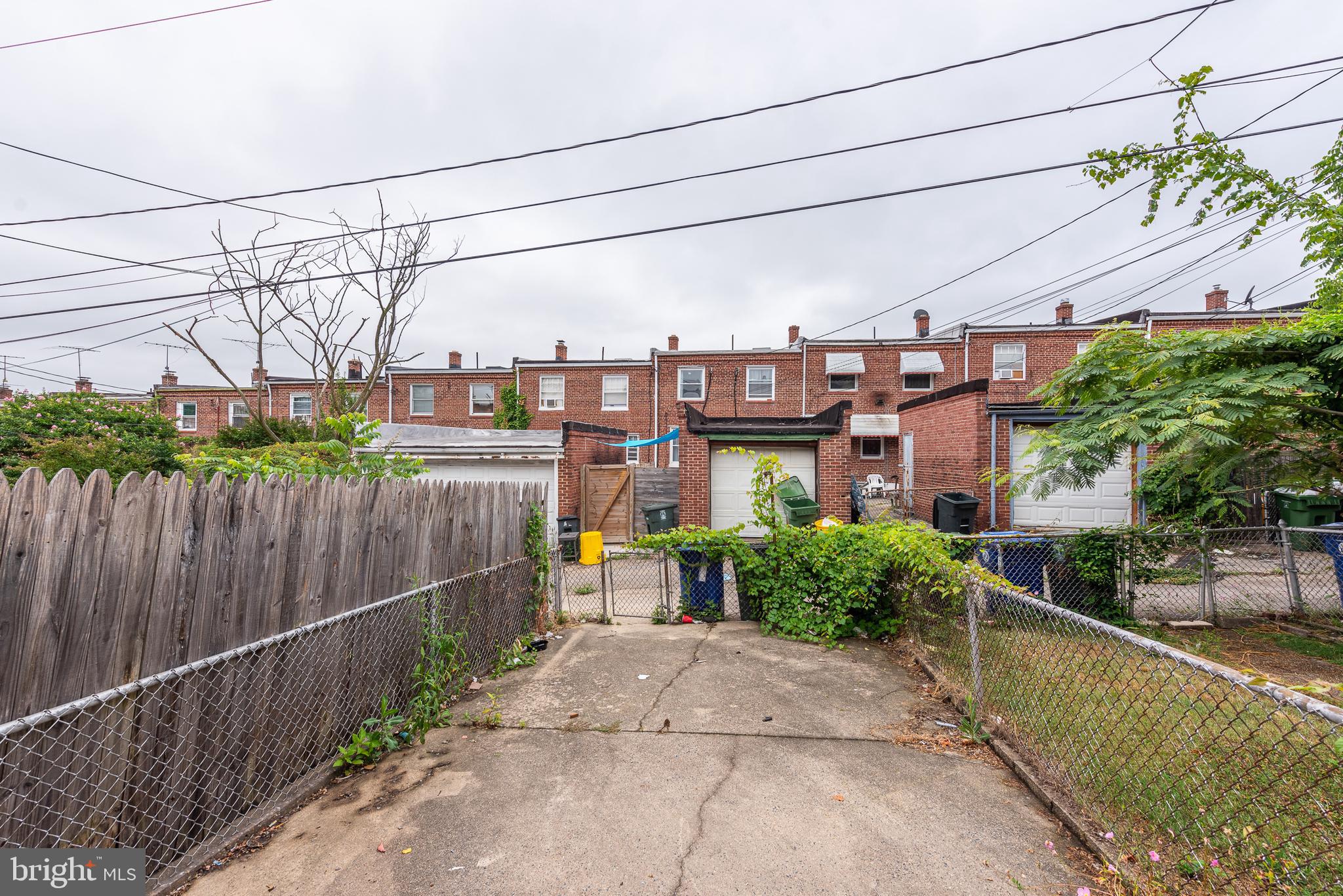 PARKSIDE - Residential