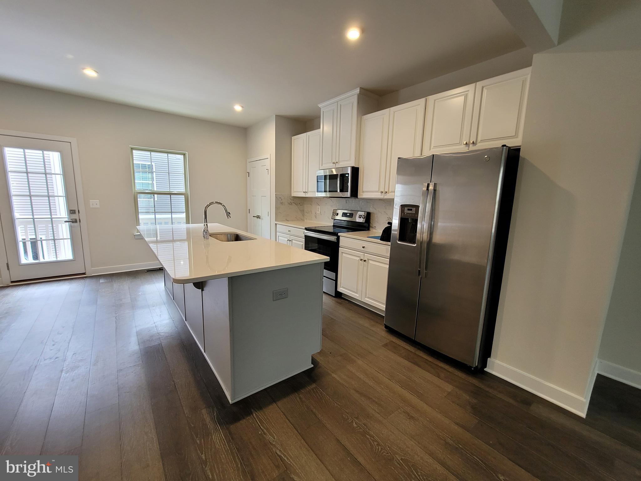 HERITAGE - Residential Lease