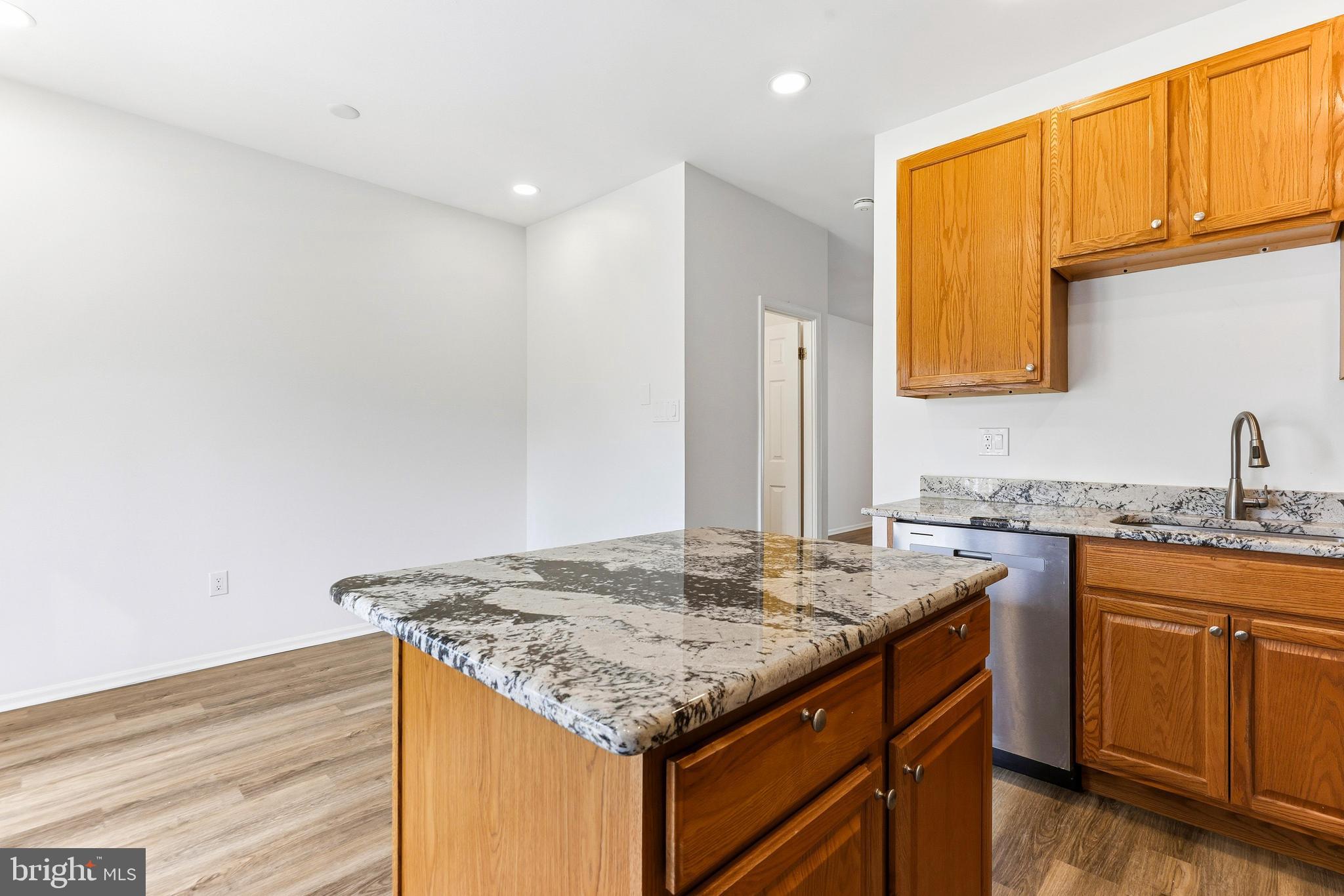 BROOKSIDE - Residential