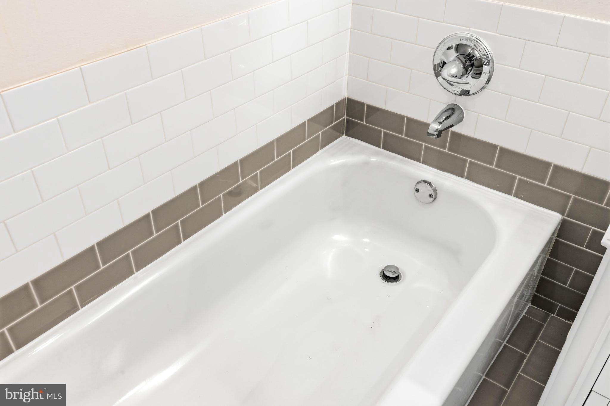 BROOKSIDE - Residential