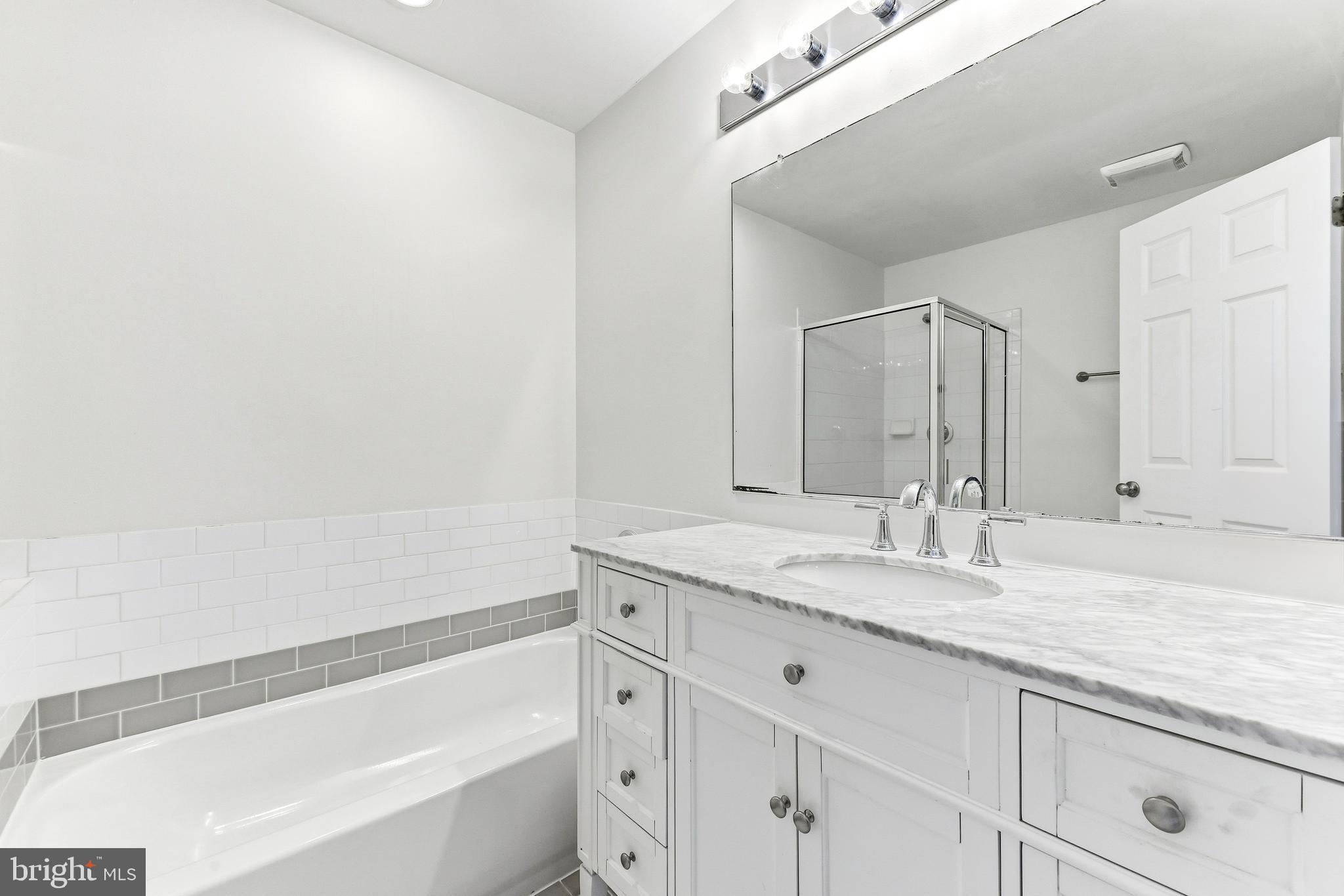 BROOKSIDE - Residential