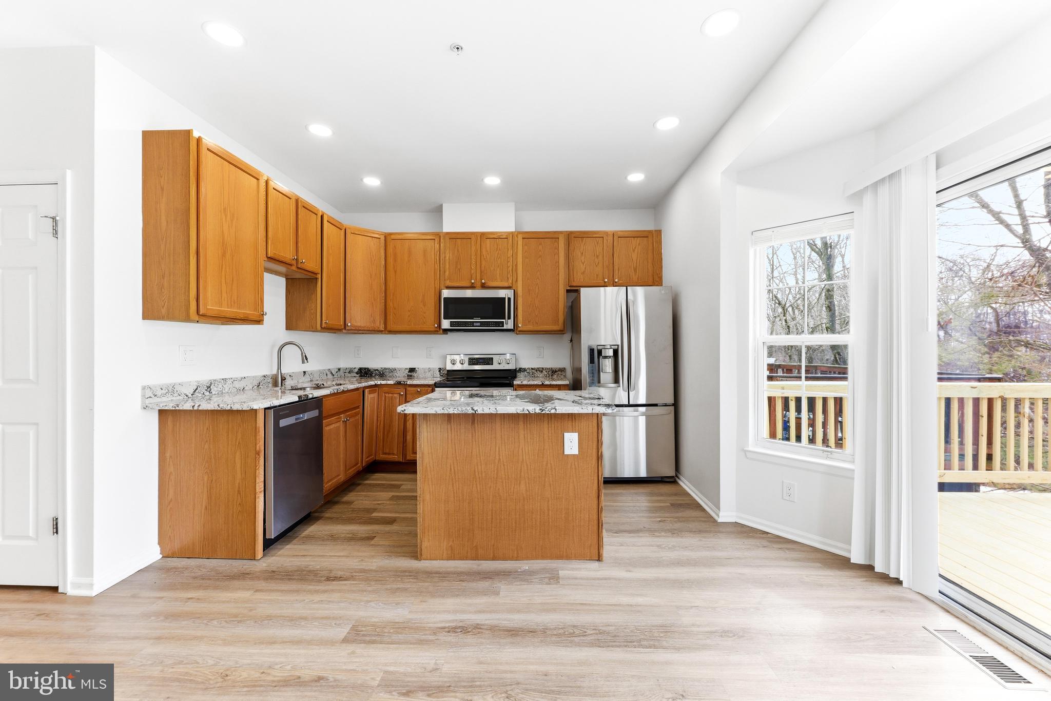 BROOKSIDE - Residential