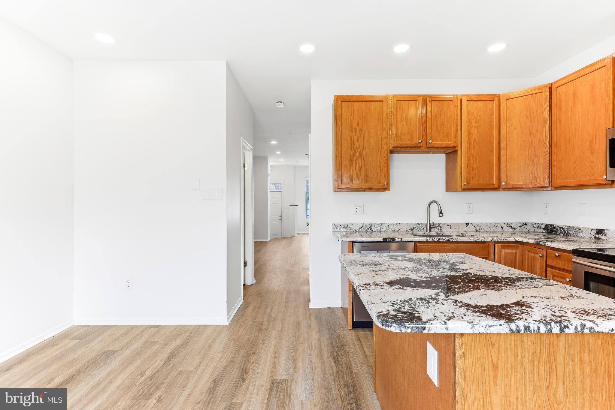 BROOKSIDE - Residential