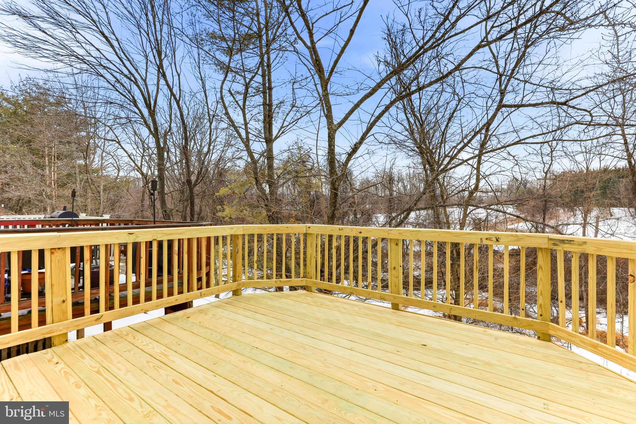 BROOKSIDE - Residential