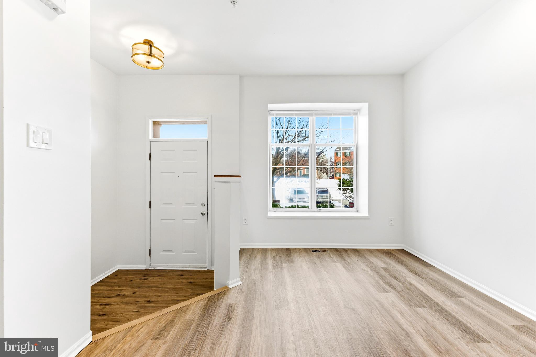 BROOKSIDE - Residential