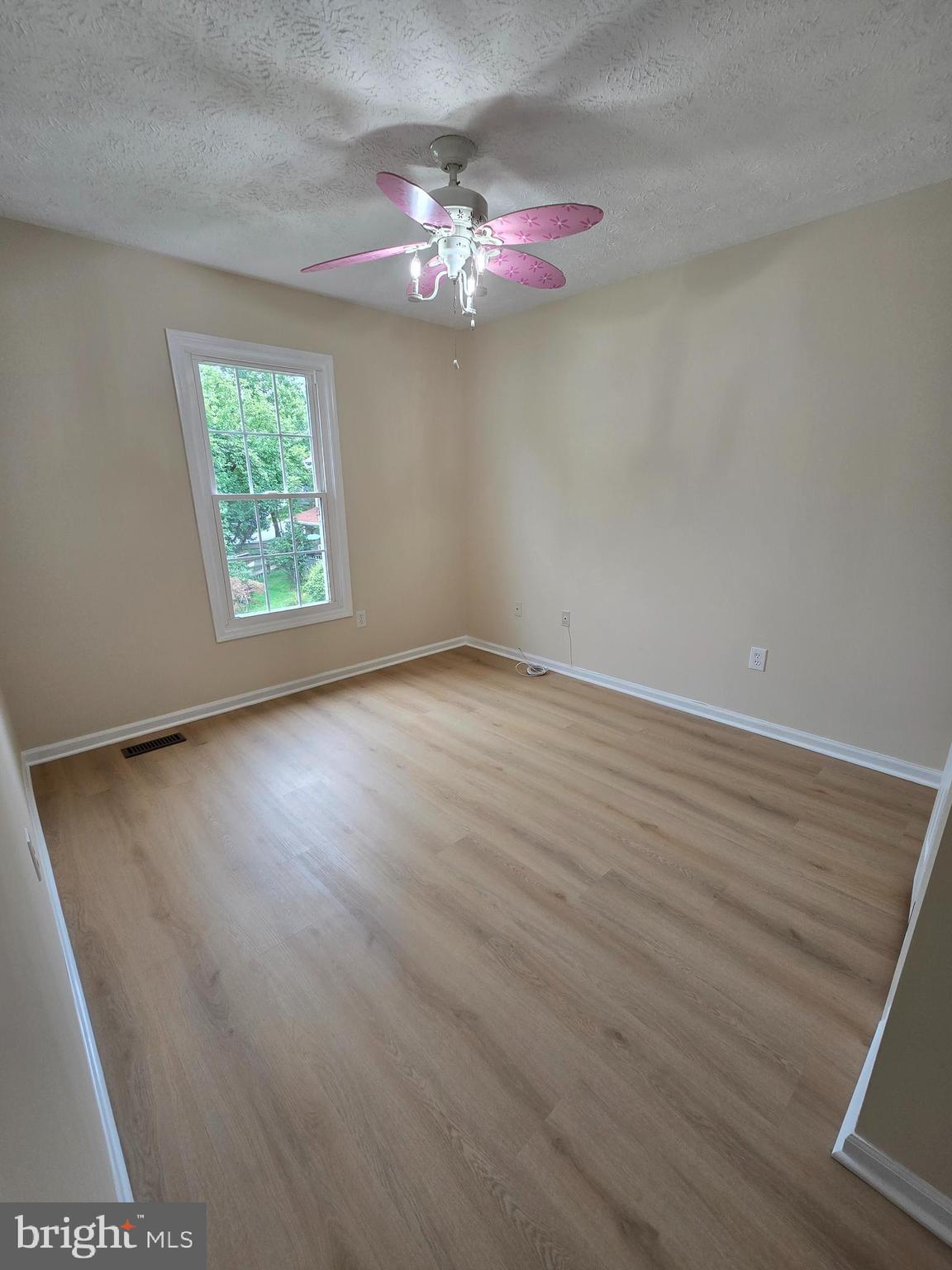 HICKORY RIDGE - Residential