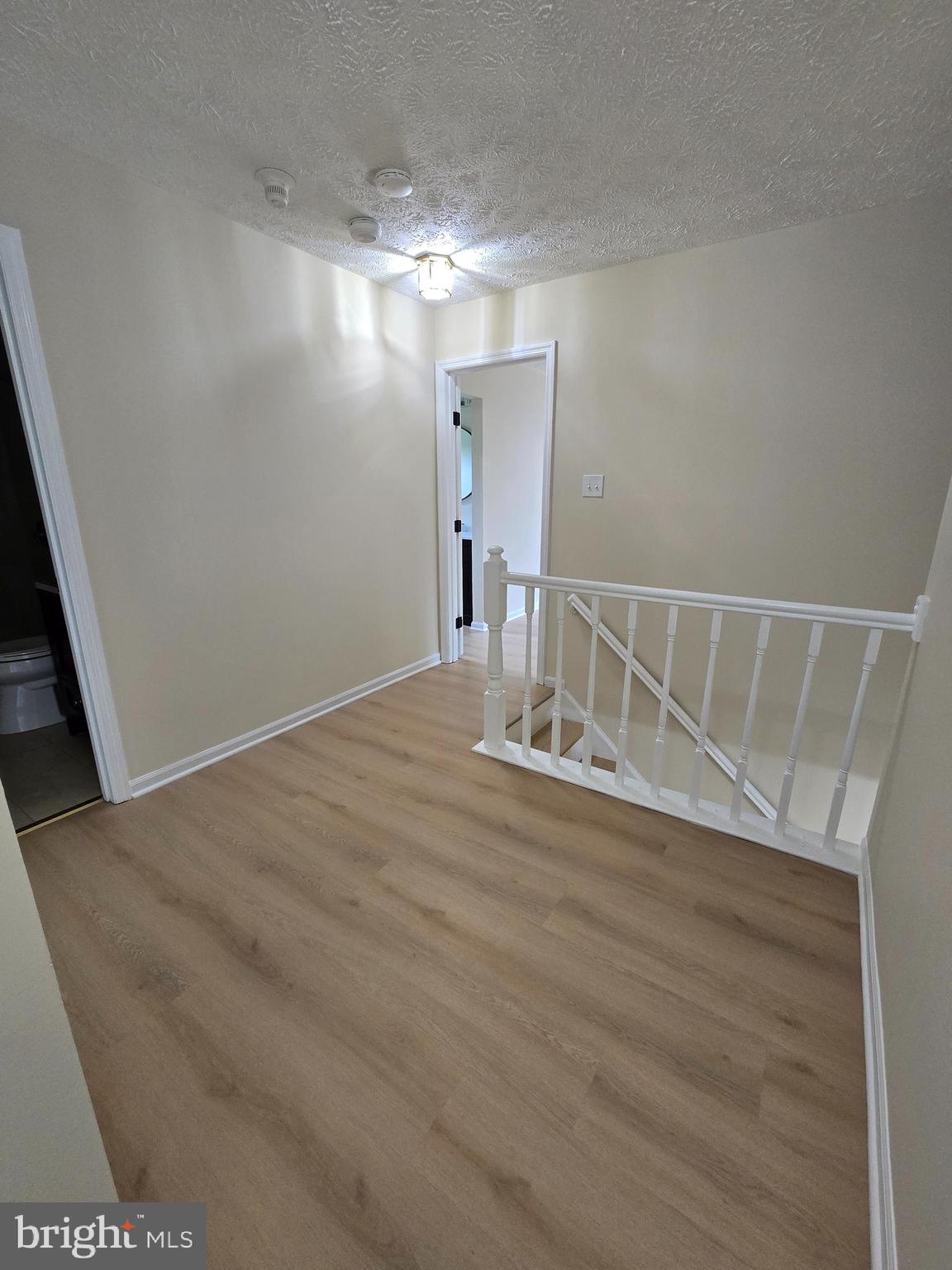 HICKORY RIDGE - Residential