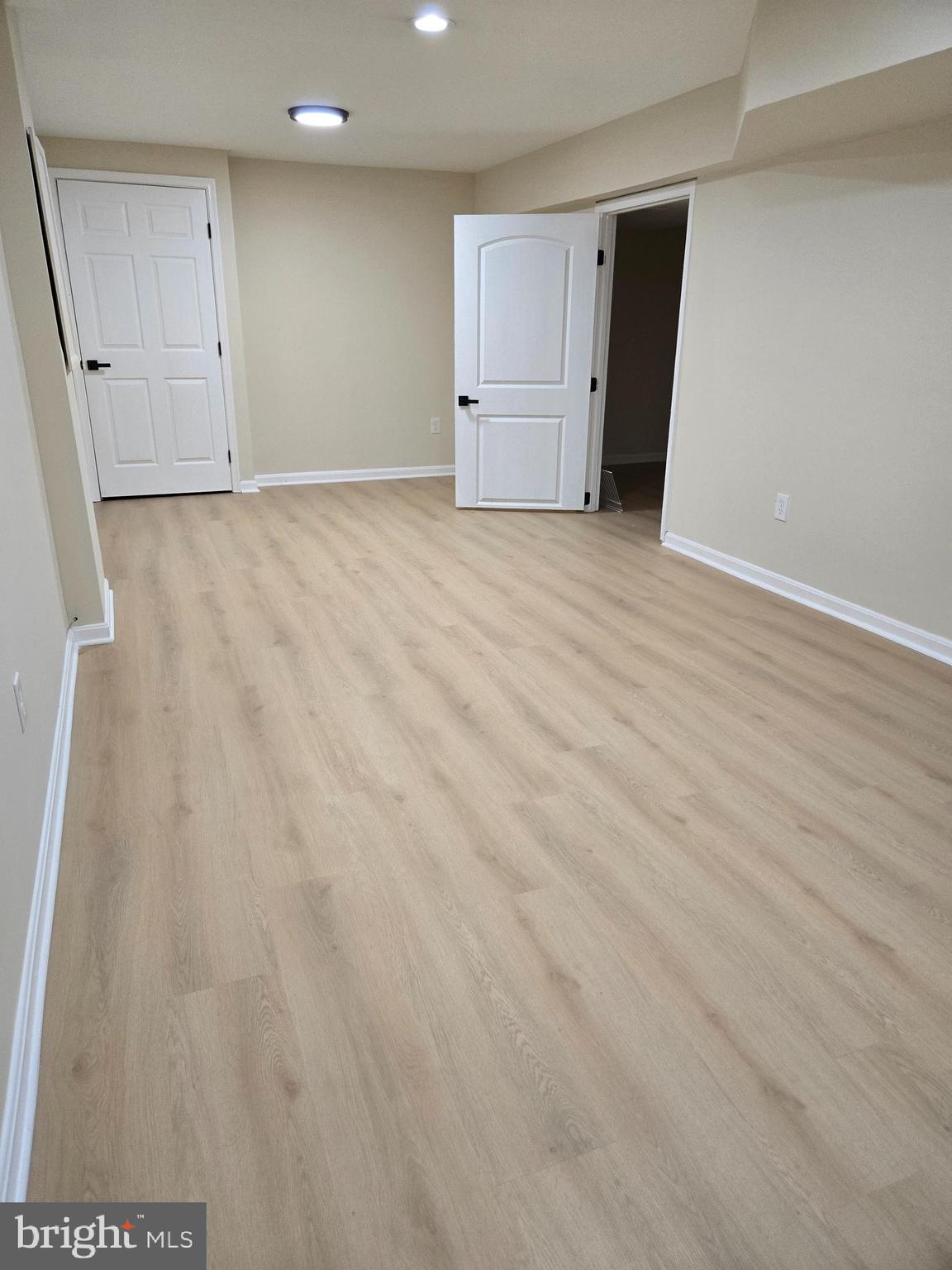 HICKORY RIDGE - Residential