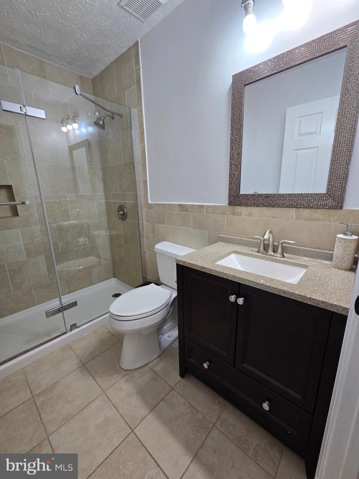 HICKORY RIDGE - Residential