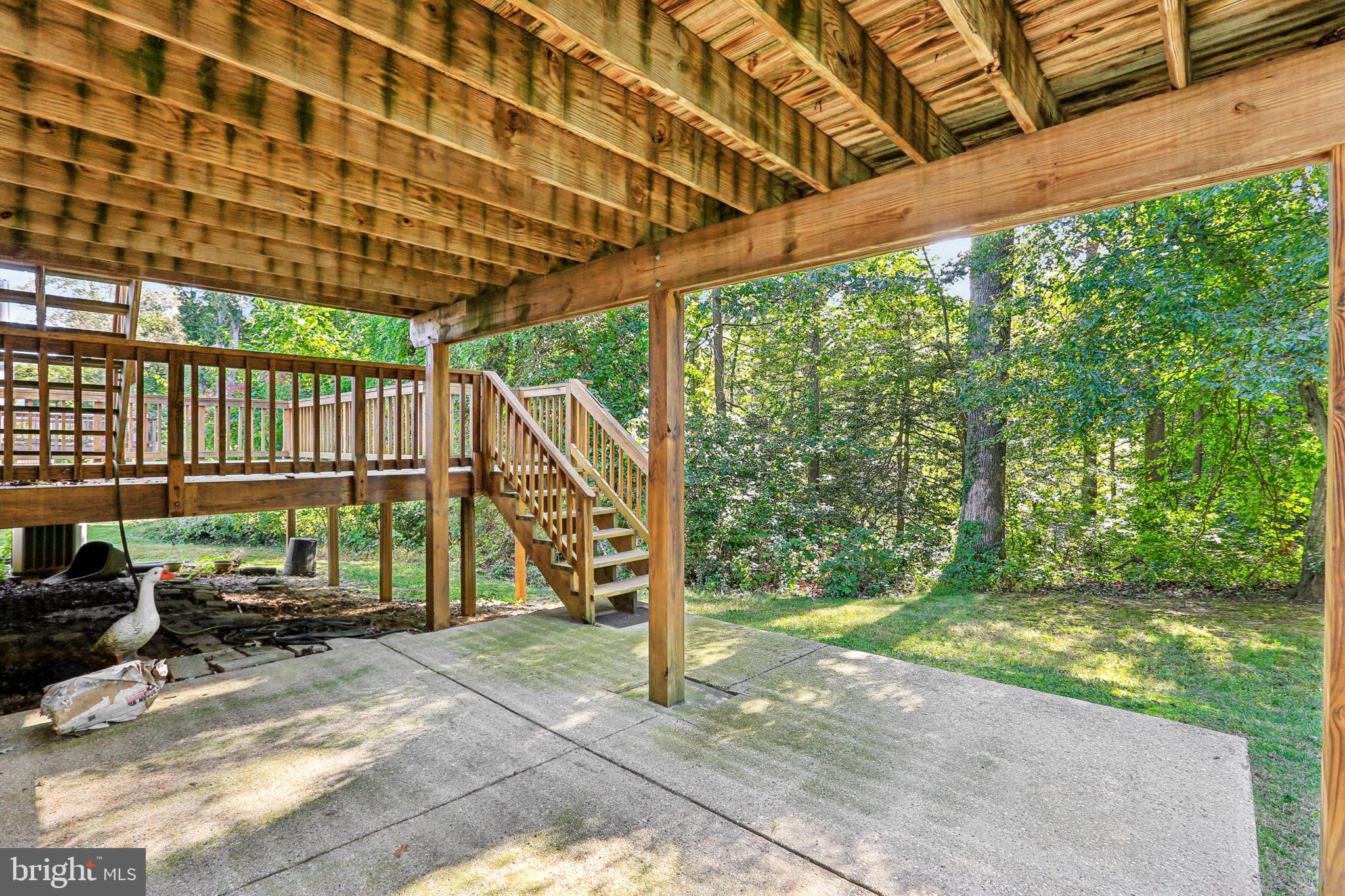 BAY HILLS - Residential