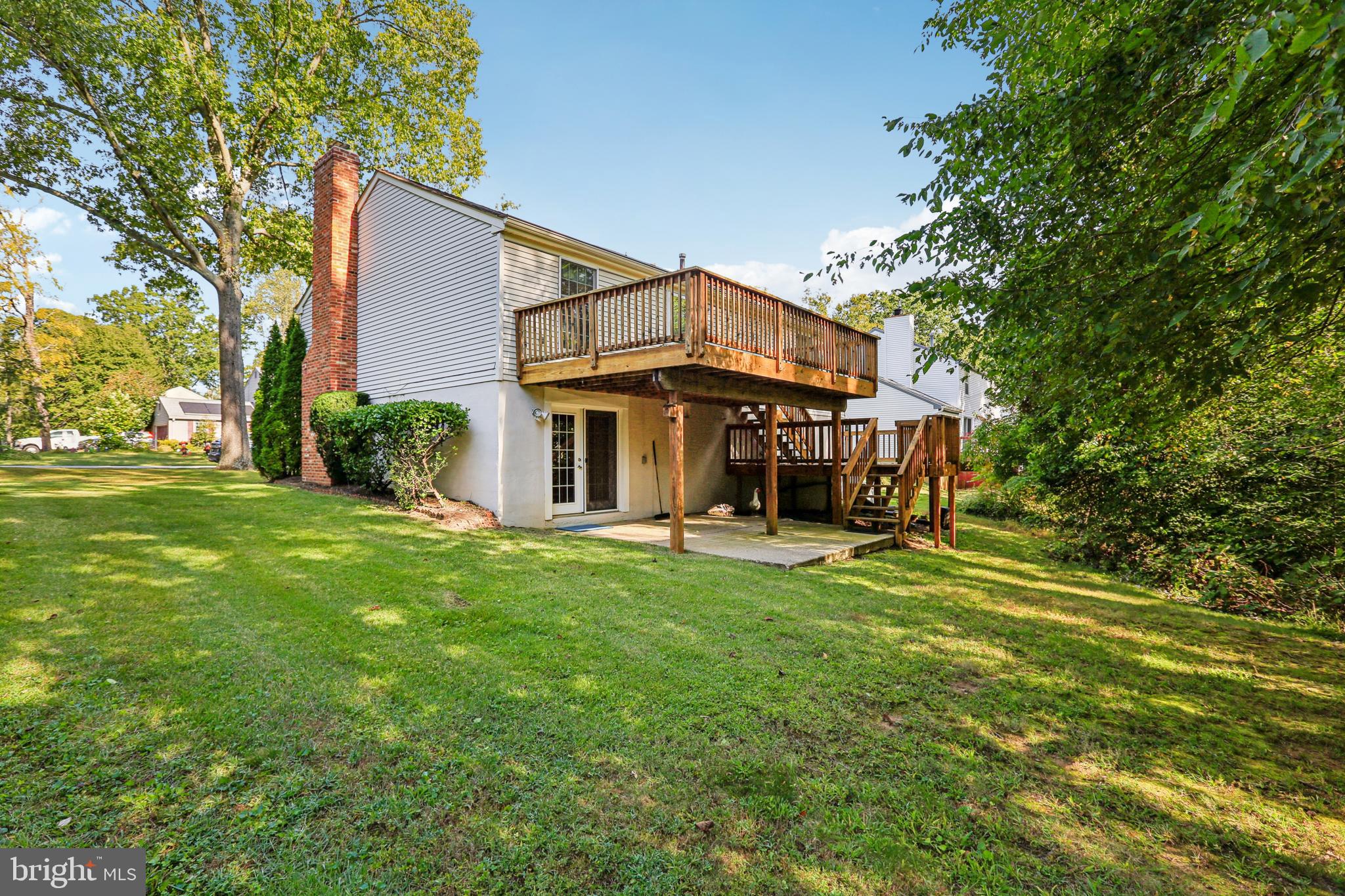 BAY HILLS - Residential