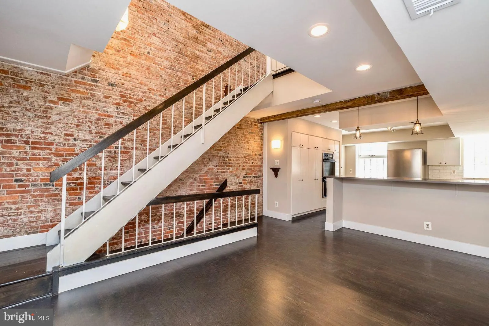 Philadelphia, Pennsylvania 19147, United States, 4 Bedrooms Bedrooms, ,4 BathroomsBathrooms,Residential,Active,181148