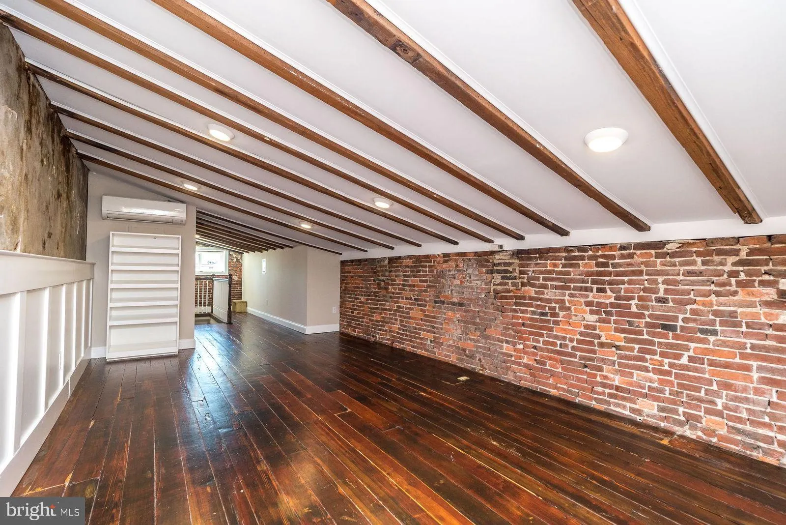 Philadelphia, Pennsylvania 19147, United States, 4 Bedrooms Bedrooms, ,4 BathroomsBathrooms,Residential,Active,181148