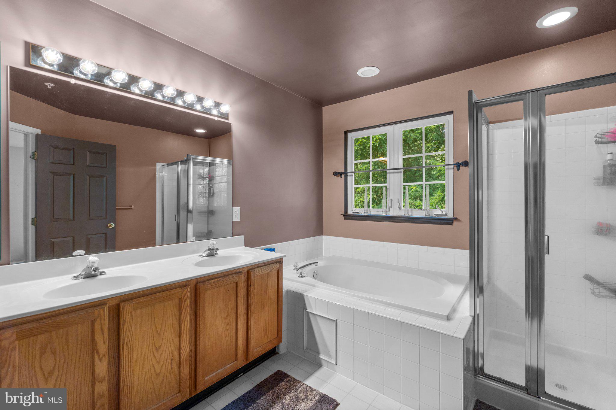 VILLAGES OF URBANA - Residential