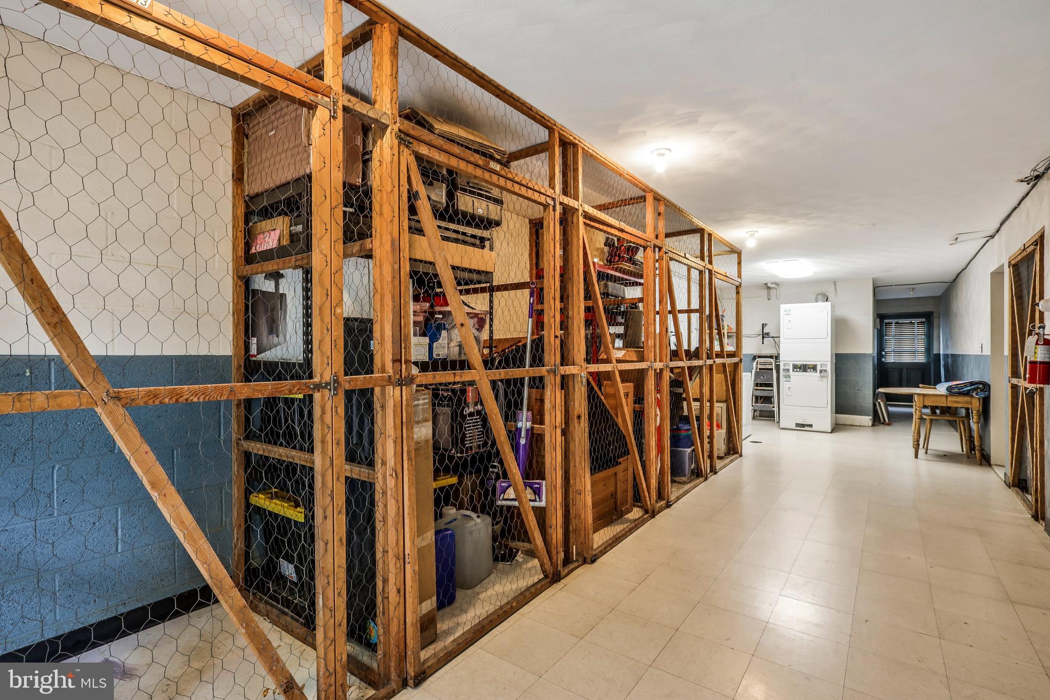 DEL RAY - Residential Lease