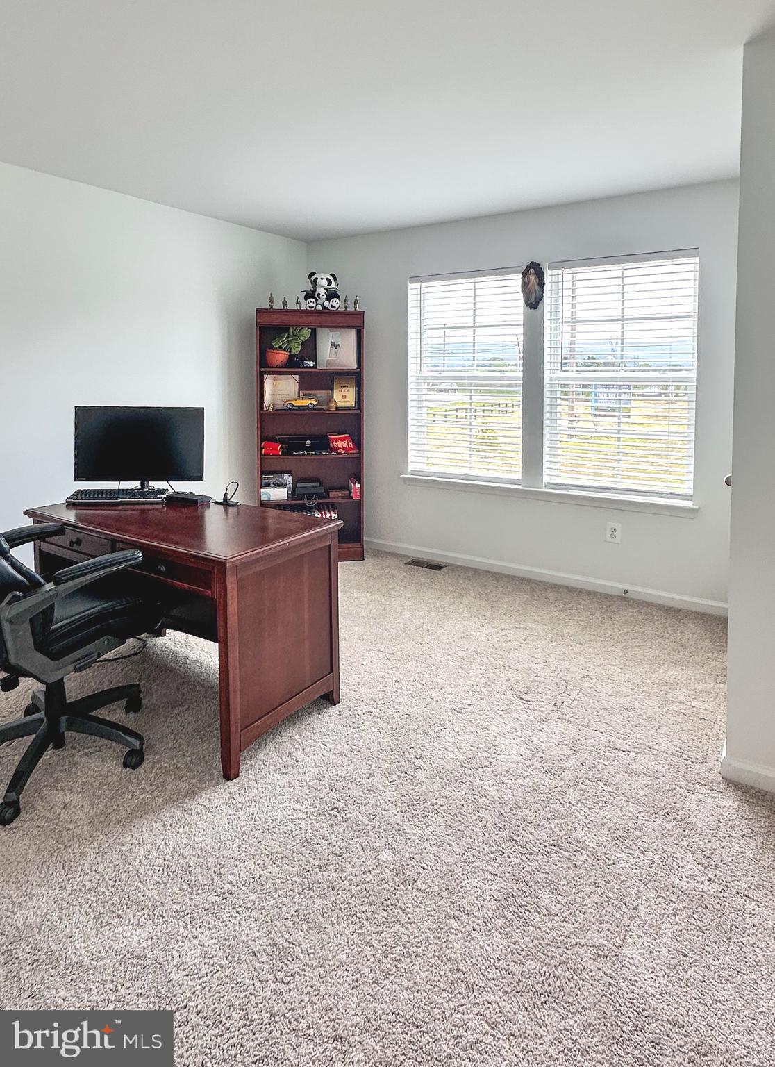 KING'S CROSSING - Residential Lease