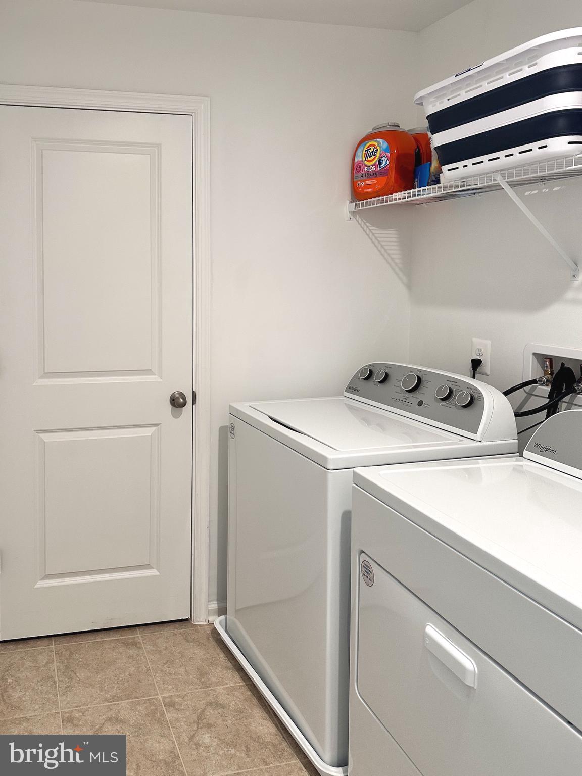 KING'S CROSSING - Residential Lease