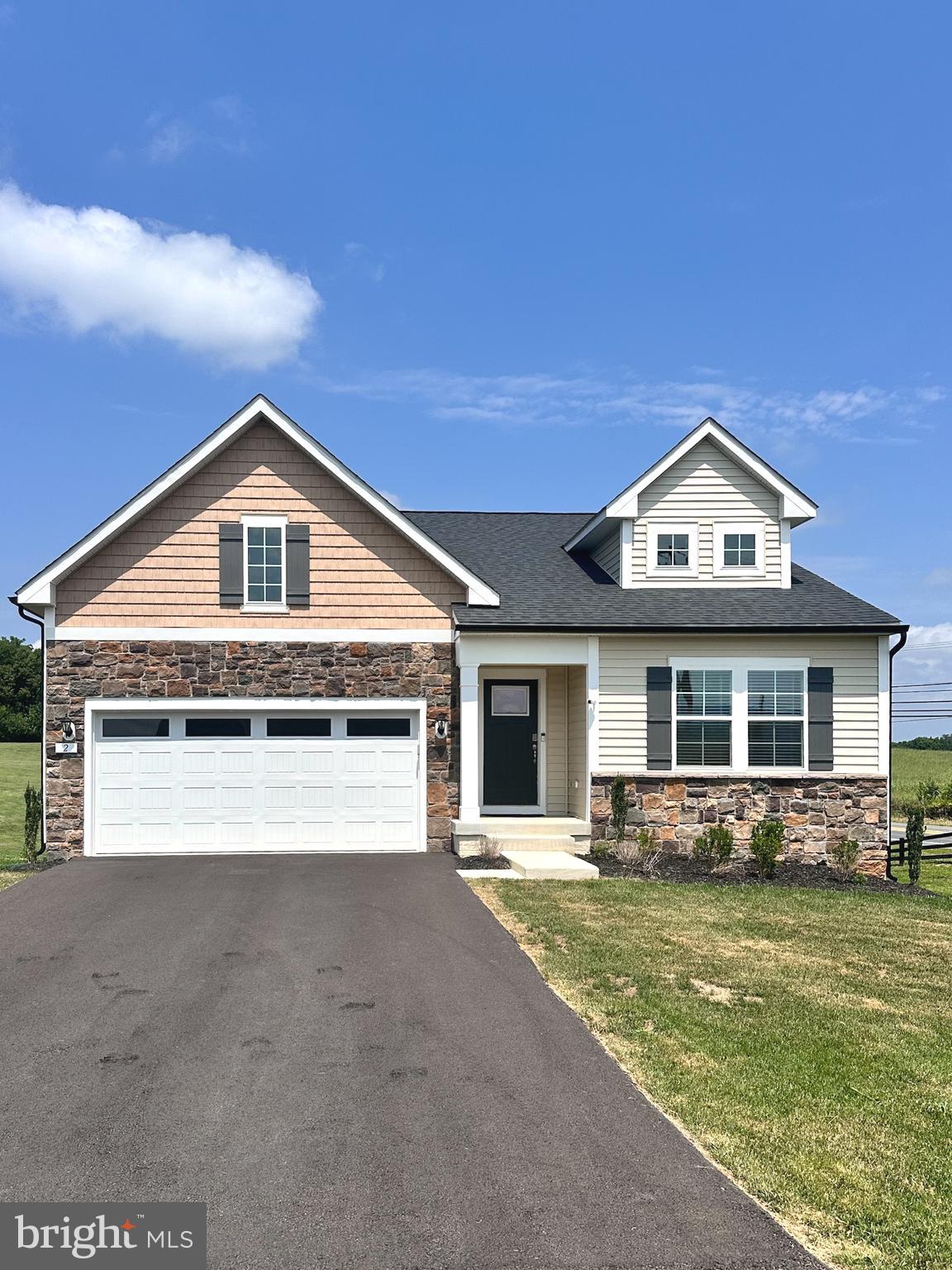 KING'S CROSSING - Residential Lease