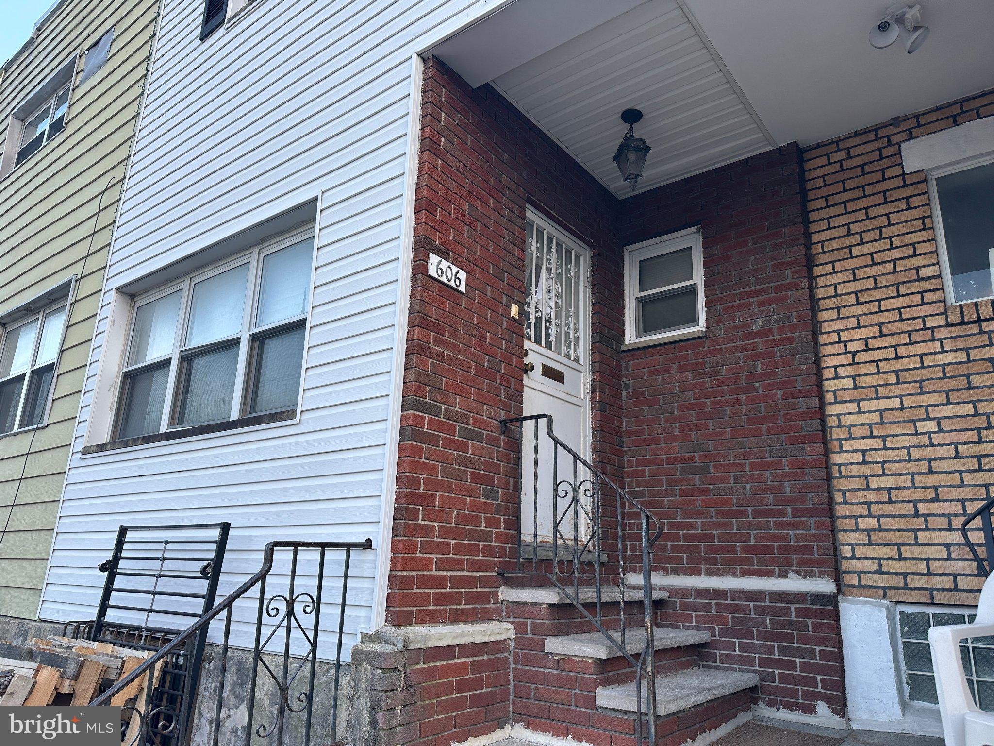 606 JOHNSTON STREET