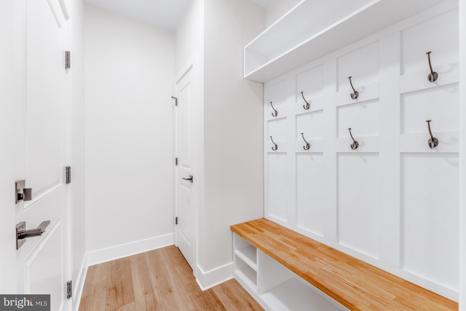 LANGHORNE MANOR - Residential