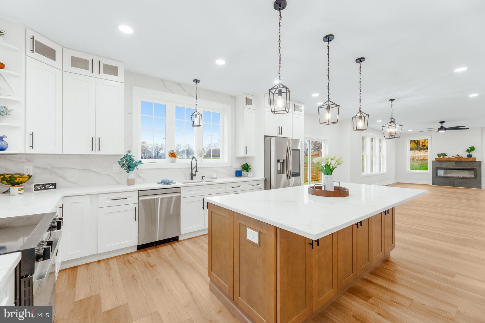 LANGHORNE MANOR - Residential