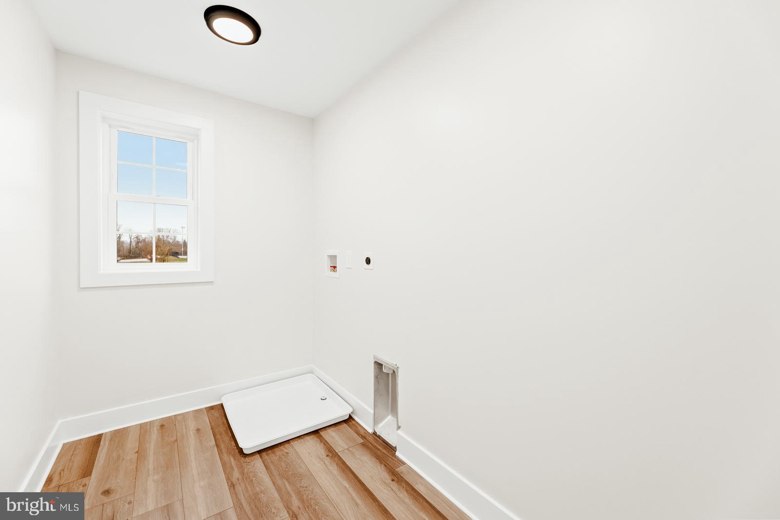 LANGHORNE MANOR - Residential