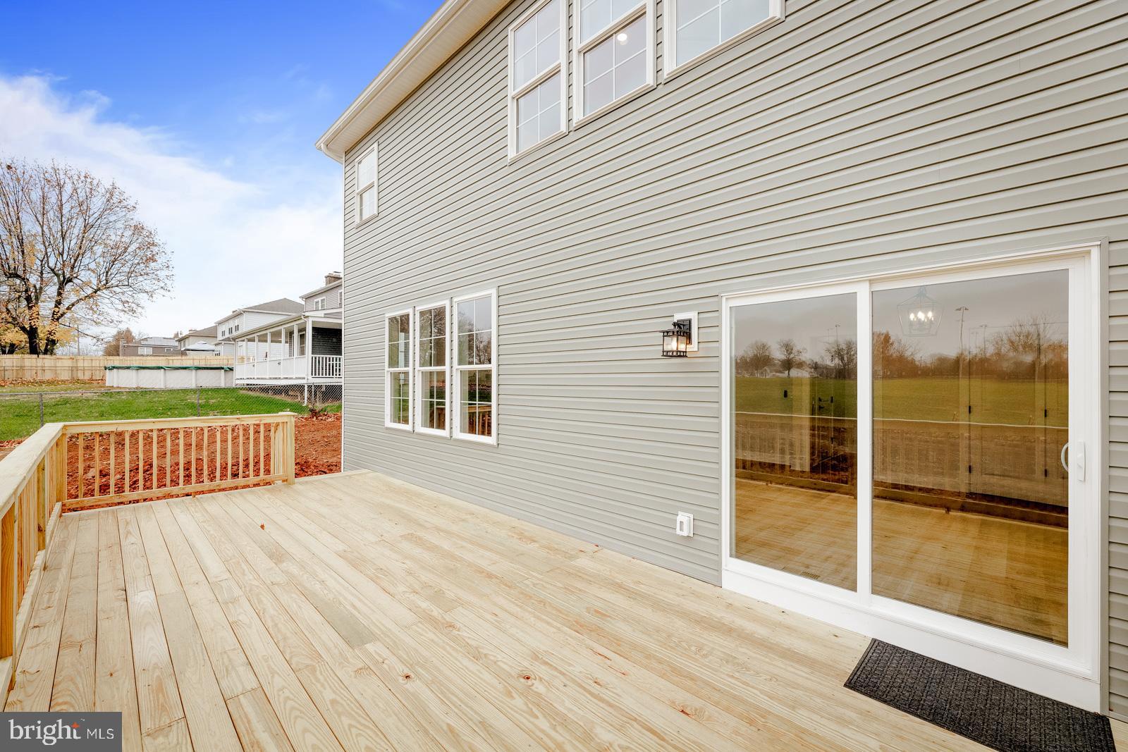 LANGHORNE MANOR - Residential