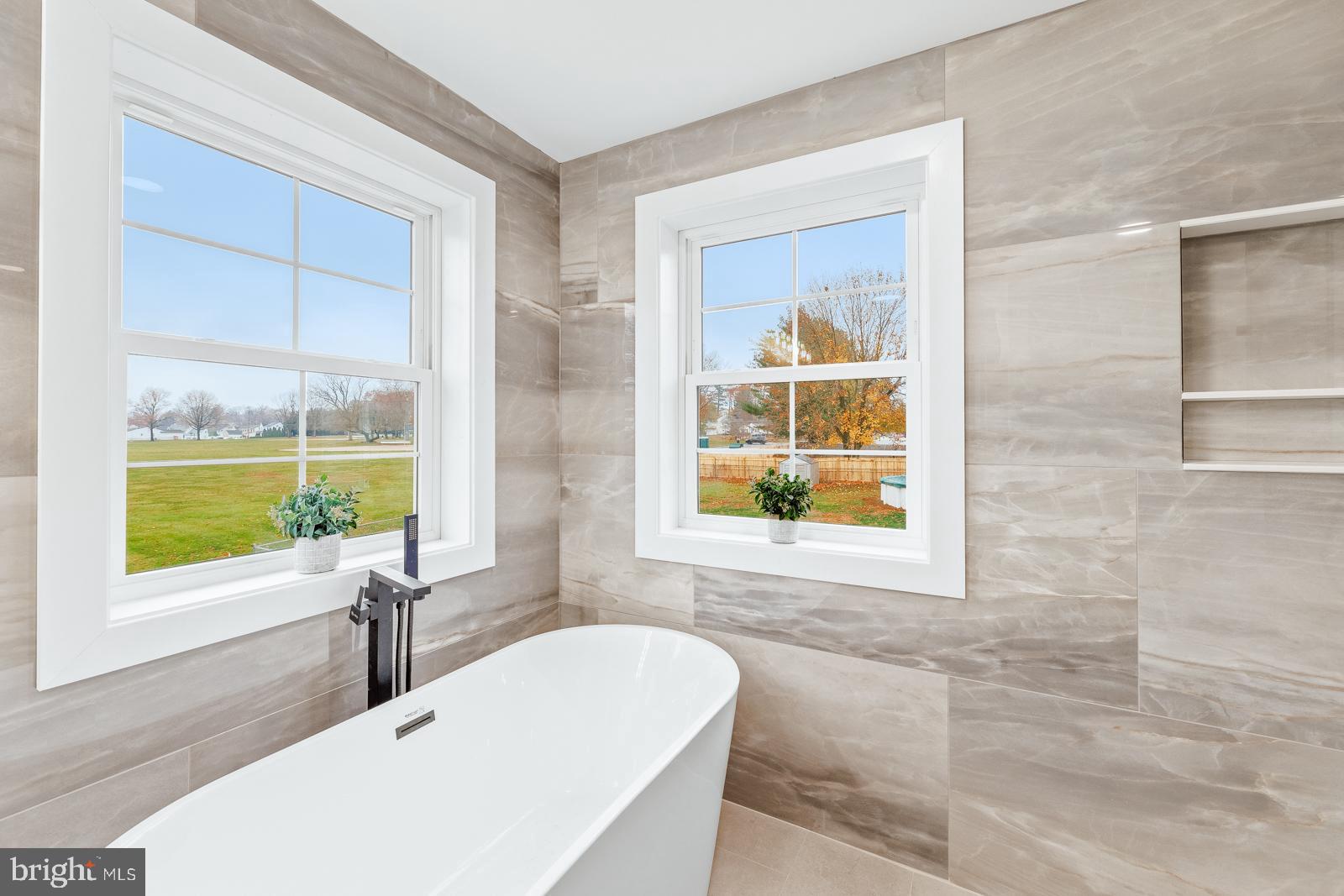 LANGHORNE MANOR - Residential