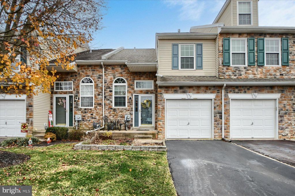 Photo of 557 Broxton Court, HARLEYSVILLE, PA 19438 (MLS # PAMC2163164)