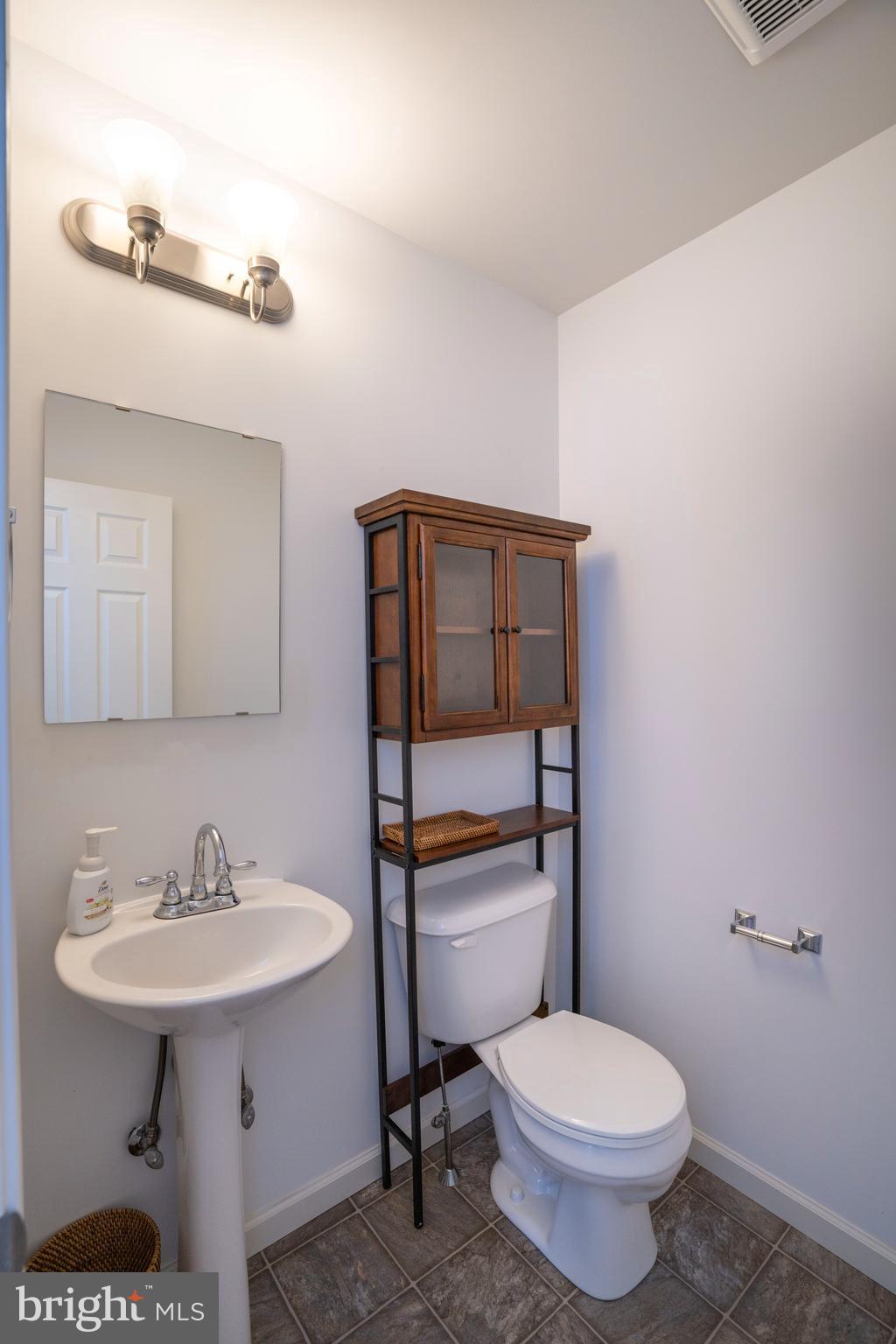 THE GATES - Residential