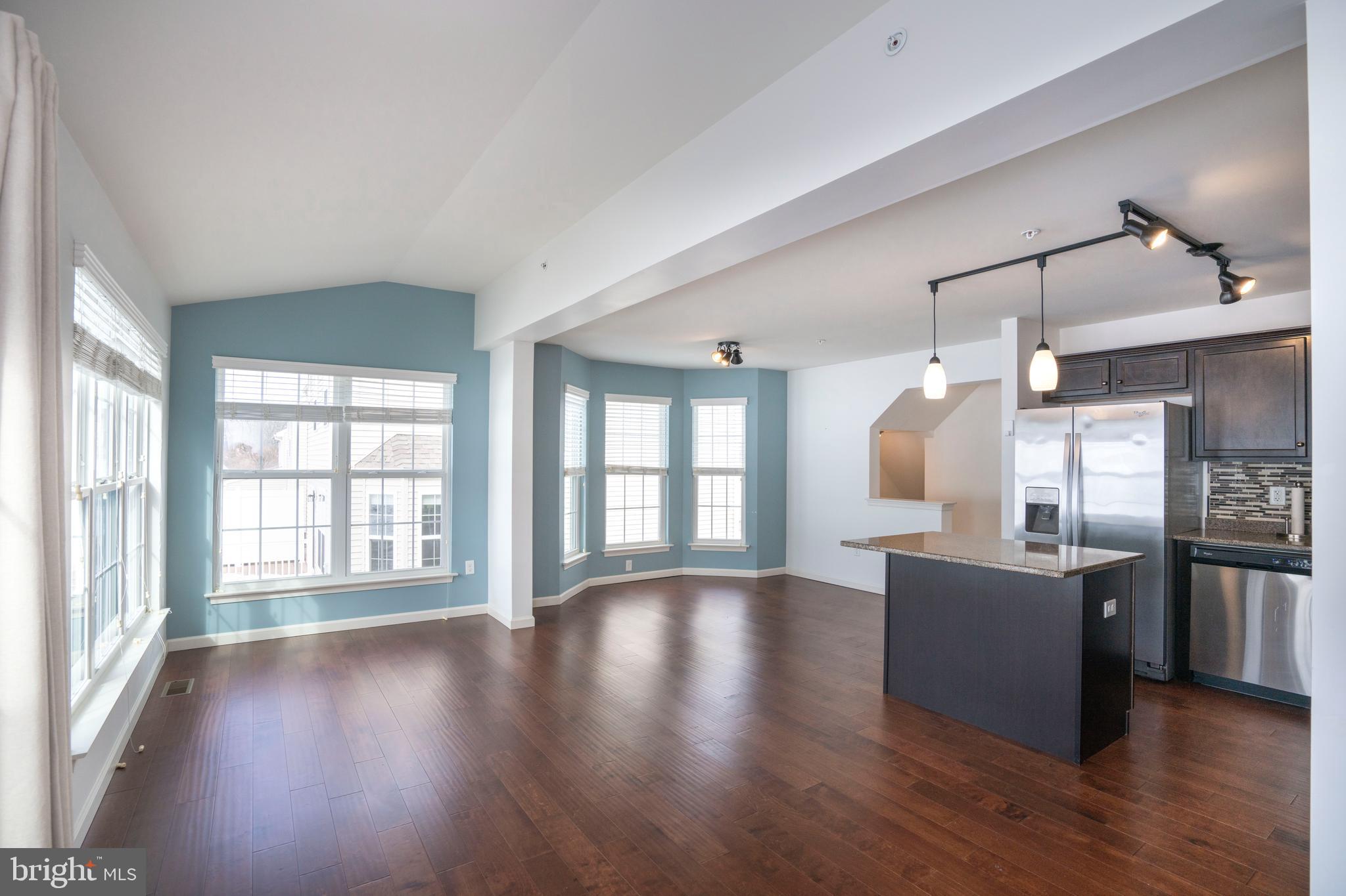 THE GATES - Residential