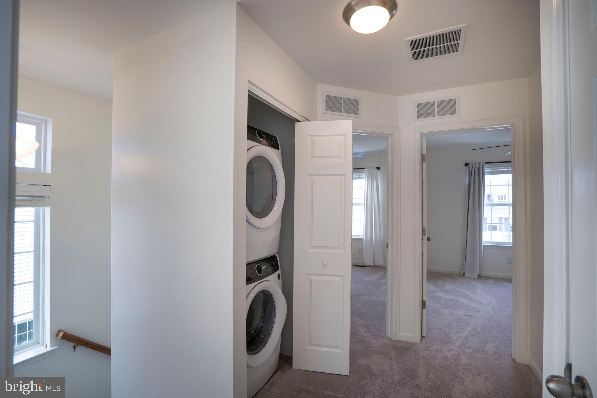 THE GATES - Residential